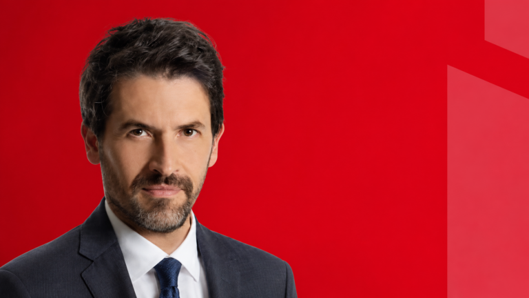 Juan Carlos Losada renuncia al Partido Liberal tras 12 años, cuestionando el rumbo de la colectividad