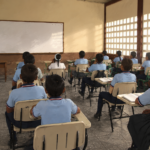 Internet satelital llegará a colegios afectados por el terremoto: Gobierno prioriza continuidad educativa