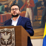 Andrés Barrios cuestiona al Pacto Histórico y advierte sobre el vandalismo durante las marchas en Bogotá